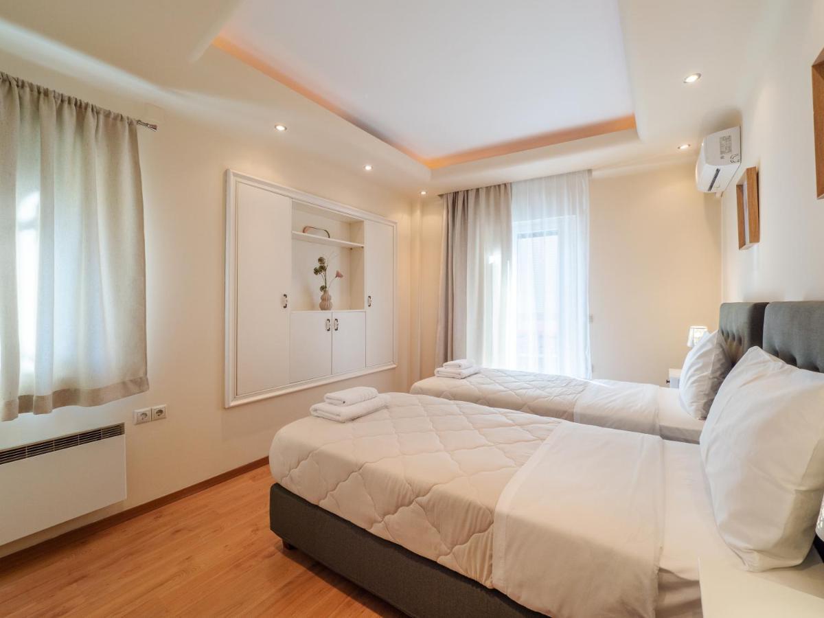 Aura Elegant Apartment Near Garitsa Bay Analipsis  Экстерьер фото