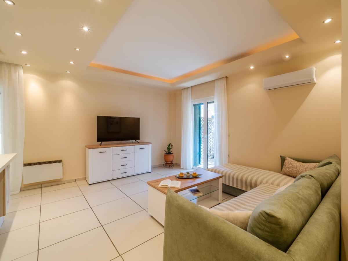 Aura Elegant Apartment Near Garitsa Bay Analipsis  Экстерьер фото