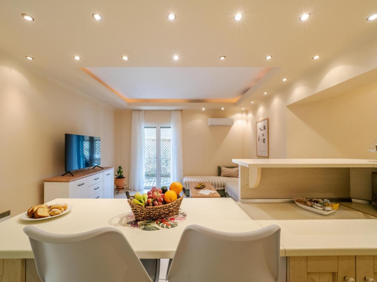 Aura Elegant Apartment Near Garitsa Bay Analipsis  Экстерьер фото